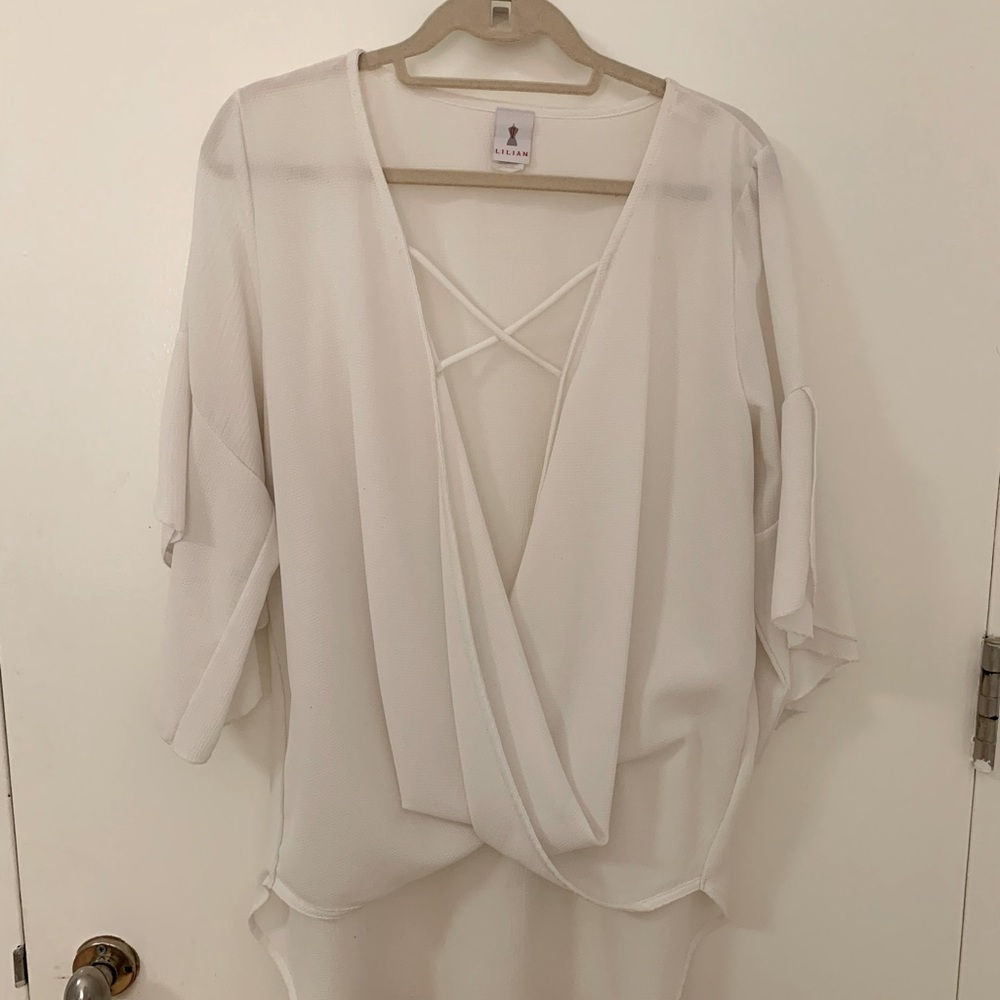 White cross 3/4 sleeve blouse